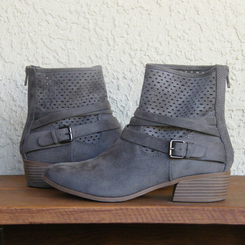 City Classified Tan Ankle Boots  **PRICE FIRM**